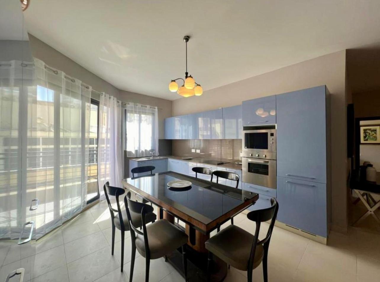 Aron Seaviews Apartment Слима Экстерьер фото