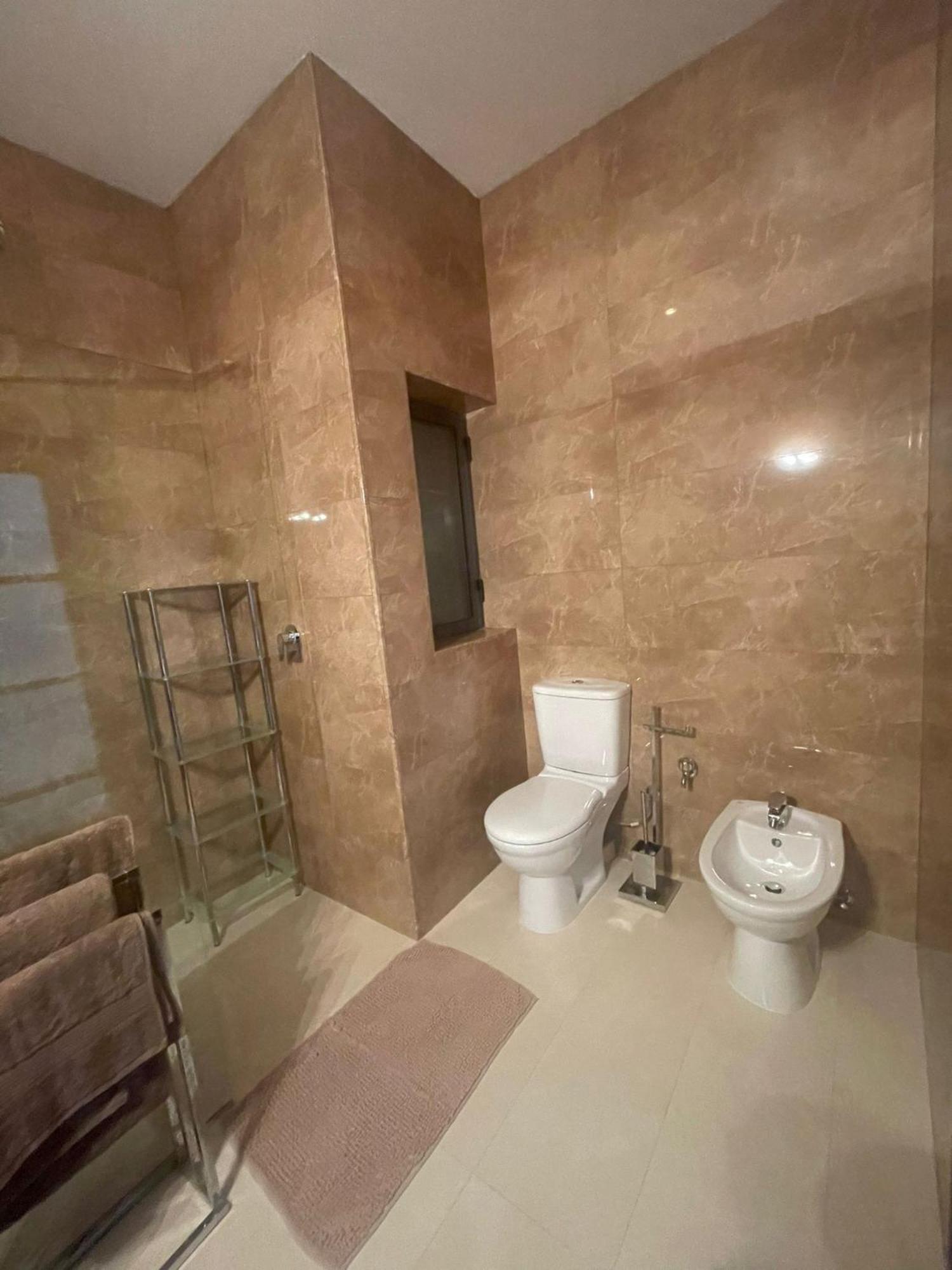 Aron Seaviews Apartment Слима Экстерьер фото