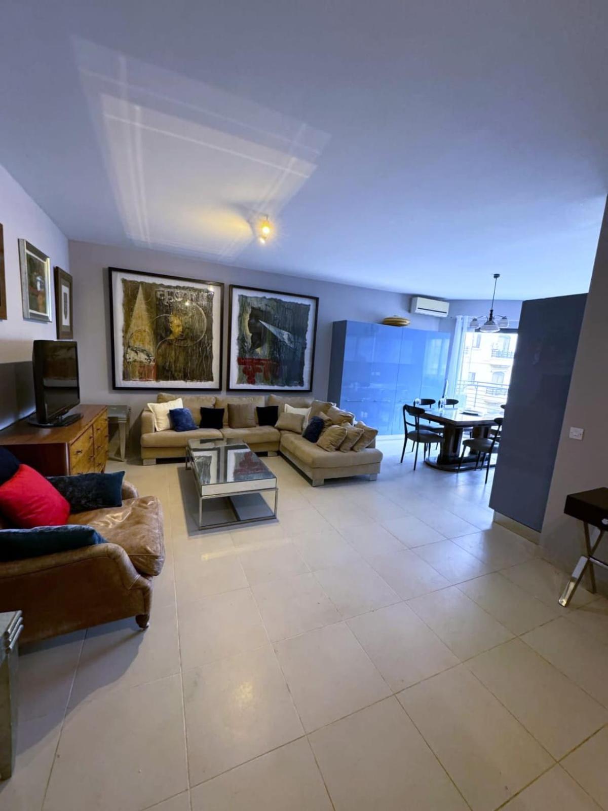 Aron Seaviews Apartment Слима Экстерьер фото